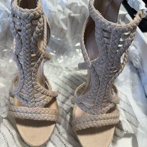 Aldo Beige Braided Heels new in box